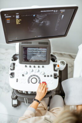 Get a thorough breakdown of affordable ultrasound machines for startup elective studios, featuring top brands, real-world examples, and practical tips.