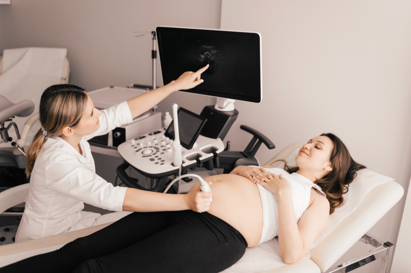 Close-up ultrasound scan of pregnant woman during third trimester elective session in Scotland